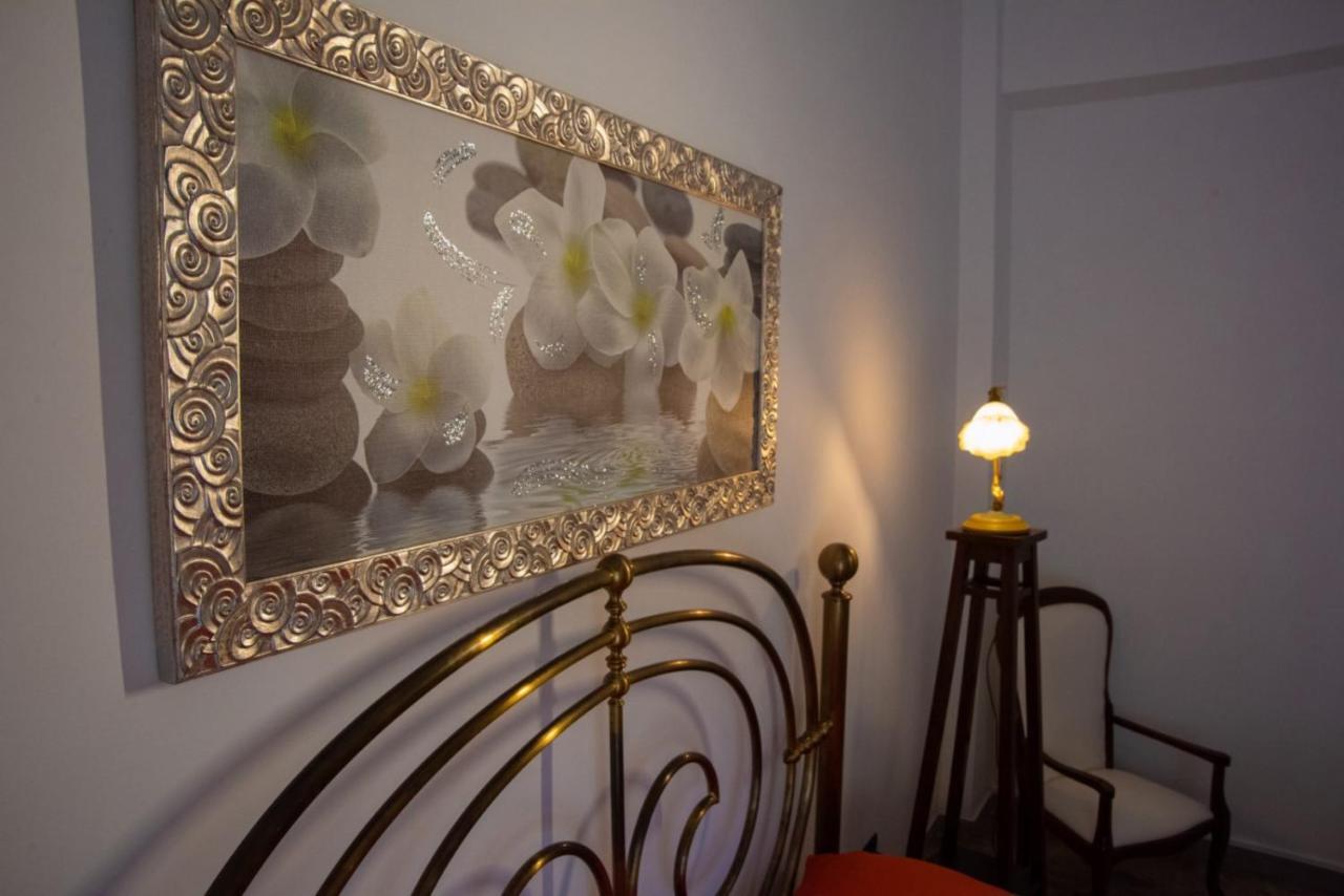 B&B Palazzo Armini Rogliano Extérieur photo